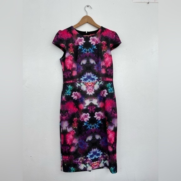 Betsey Johnson Hologram Floral Cap Sleeve Midi Dress - Picture 3 of 9